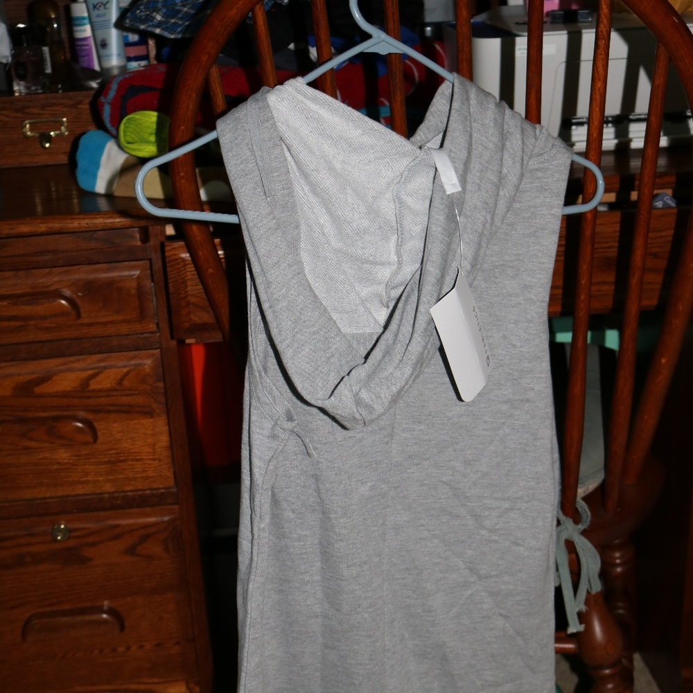 FABLETICS - Picture 2 of 2